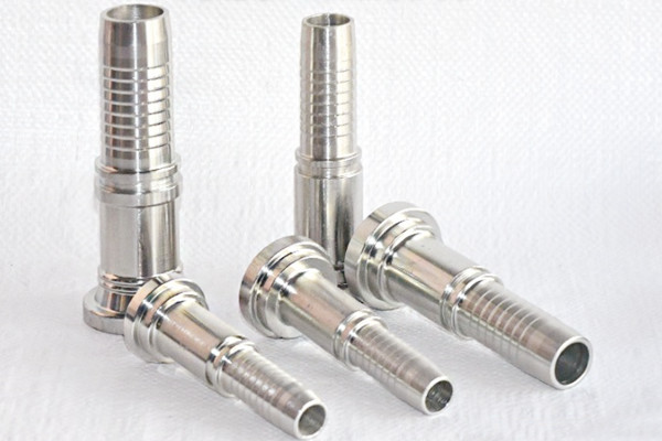 如何正確的拆卸與重復使用美制過渡接頭？